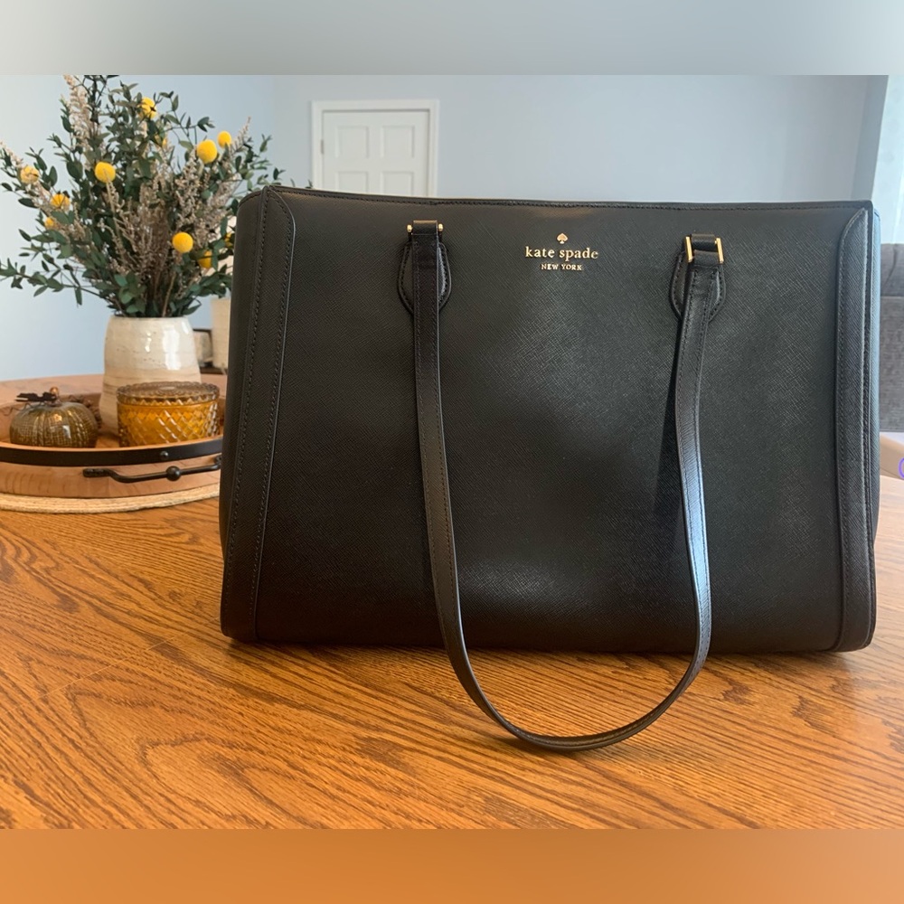 Kate Spade - Madison Saffiano East West Leather Laptop Tote - Black Leather